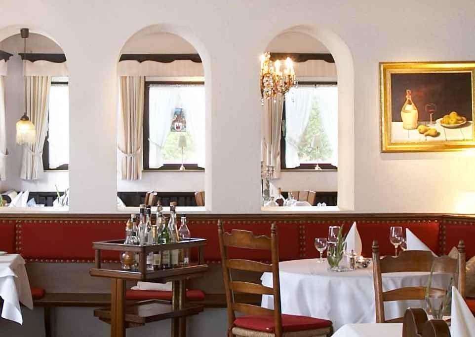 Hotel Kuehler Krug Фрайбург Экстерьер фото