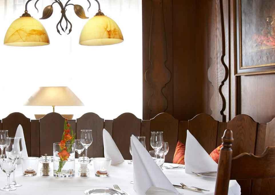 Hotel Kuehler Krug Фрайбург Экстерьер фото